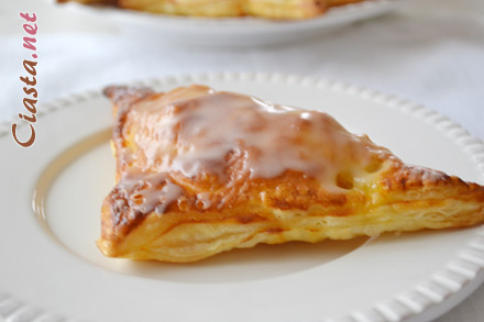 Ciasto francuskie - przepisy na wypieki z ciasta francuskiego