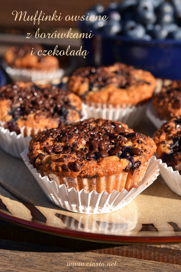 muffinki owsiane z borówkami i czekoladą