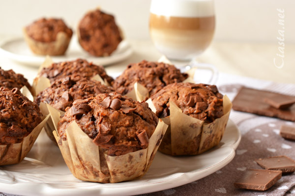 muffiny z mleczną czekoladą