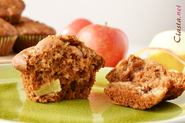 miodowe muffiny z jabłkami