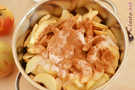 smażone jabłka do szarlotki
